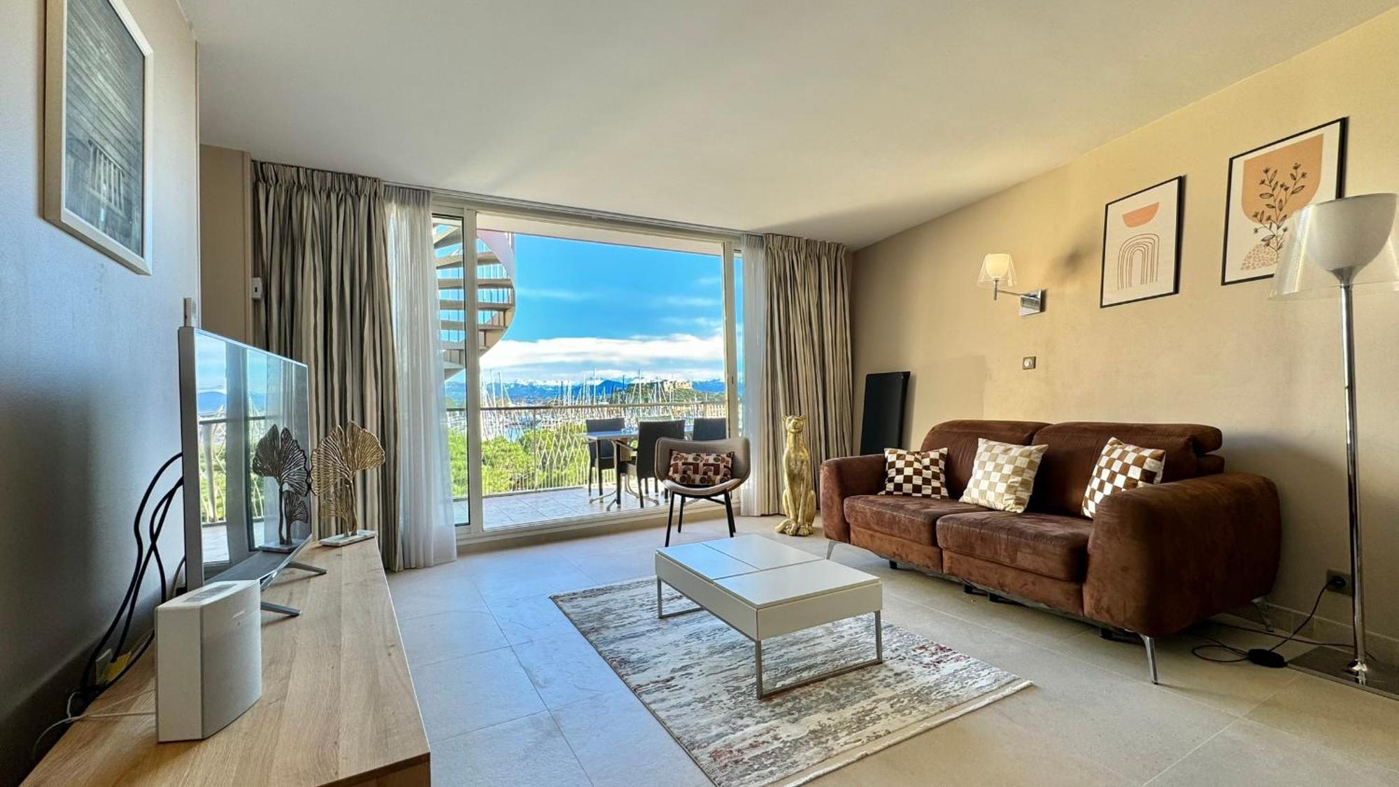Penthouse Vue Mer Avec Rooftop,Jacuzzi,Et Parking Prive Antibes Exterior foto