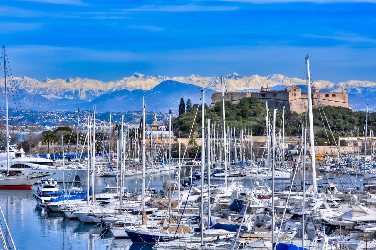 Penthouse Vue Mer Avec Rooftop,Jacuzzi,Et Parking Prive Antibes Exterior foto